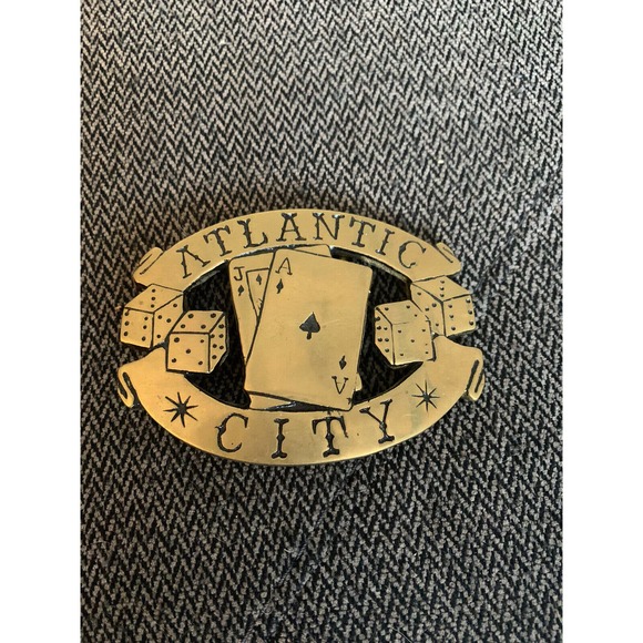 1970s ATLANTIC CITY GAMBLING SOLID BRASS BARON BELT BUCKLE Vintage Dice Cards - Picture 1 of 2